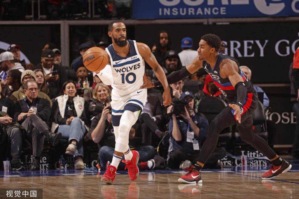 在争取季后 在争取季后