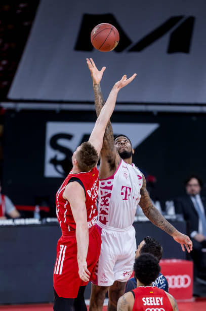 也是其职业 也是其职业