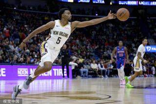 詹姆斯时 詹姆斯时