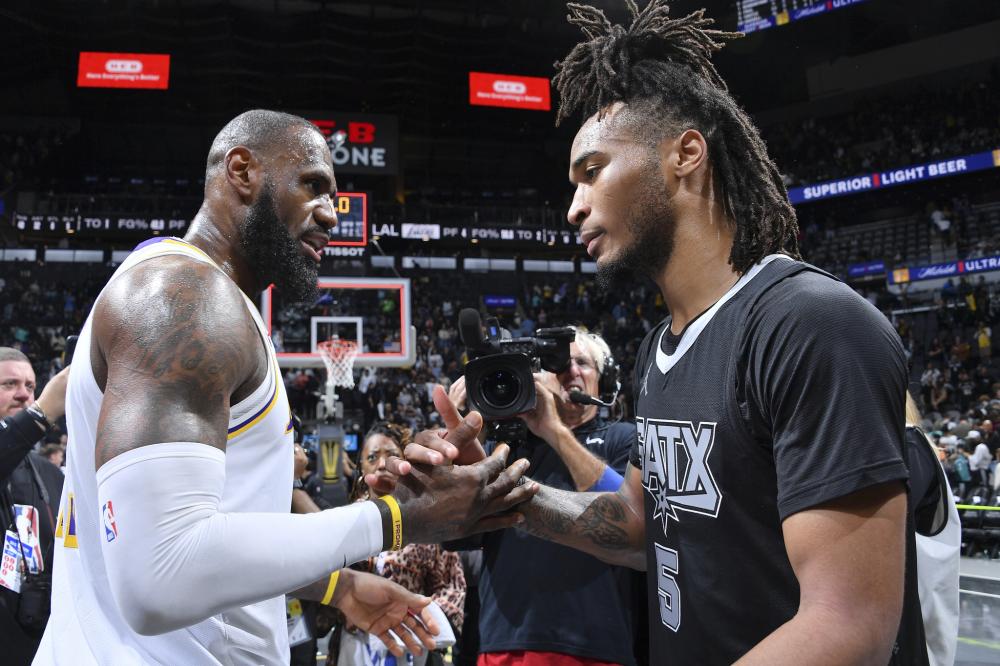 正式晋升至 正式晋升至